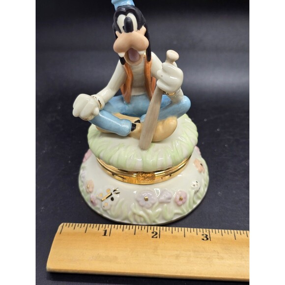 LENOX Disney PRACTICE WITH GOOFY Holding Baseball Bat TREASURE BOX No BOX No COA - Picture 4 of 13